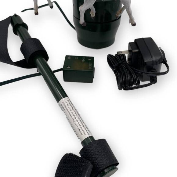 Mr. Christmas Animated Tree Topper-Carousel Christmas Decoration - Picture 9 of 12